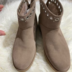 Brand new Ugg boots